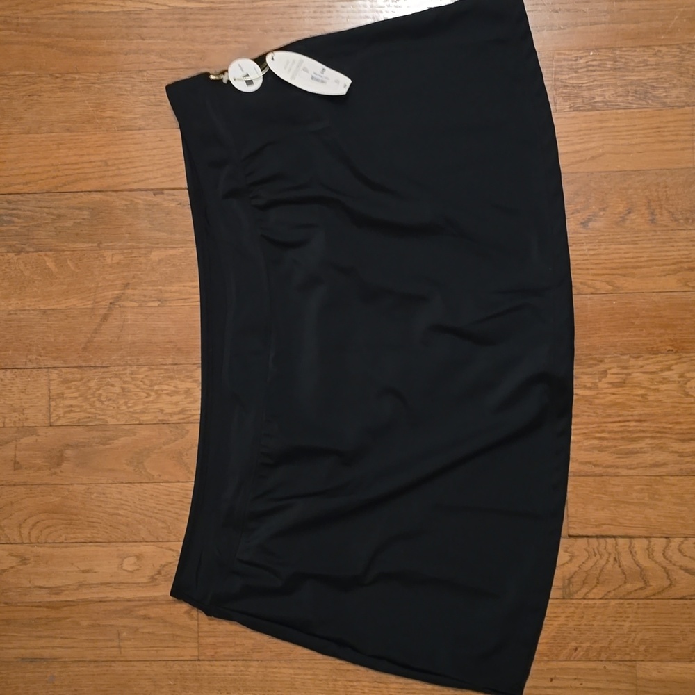 MYNAH BRAND WOMEN'S PLUS SIZE BLACK BATHING SUIT BOTTOM SKIRT SIZE 20W
